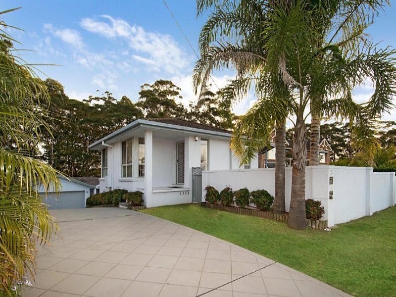 1/15 Charles Kay Drive, Terrigal NSW 2260