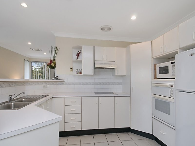 1/15 Charles Kay Drive, Terrigal NSW 2260