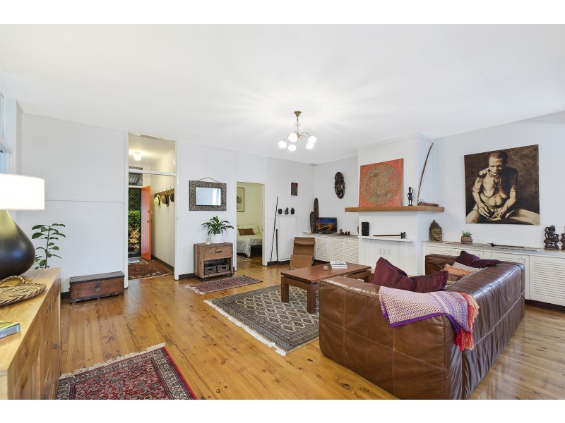 24 Bellevue Crescent, North Avoca NSW 2260