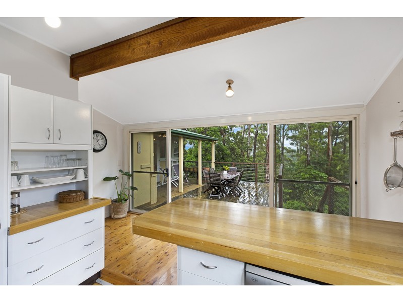 24 Bellevue Crescent, North Avoca NSW 2260