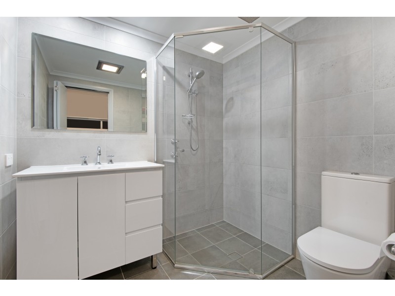 1/50-52 Kurrawyba Avenue, Terrigal NSW 2260