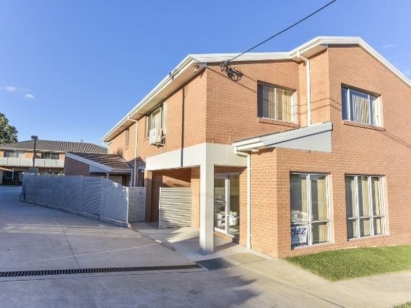 8/65A Webb Street, East Gosford NSW 2250