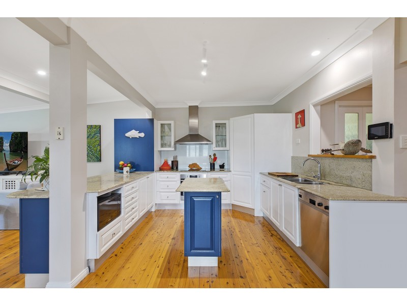 28 Painters Lane, Terrigal NSW 2260