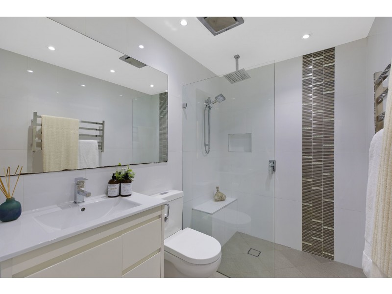 38 Marlowe Road, Bateau Bay NSW 2261