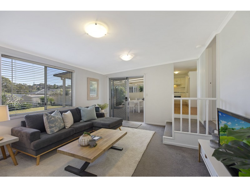 38 Marlowe Road, Bateau Bay NSW 2261