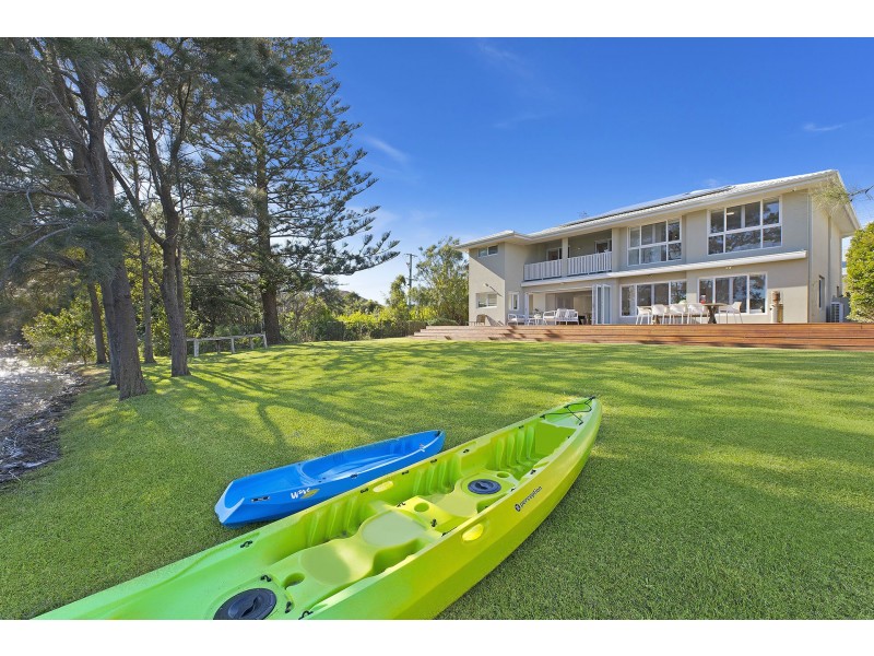 38 Ocean View Drive, Wamberal NSW 2260