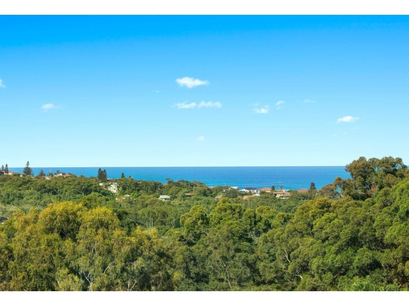 10 Pinaroo Road, Wamberal NSW 2260