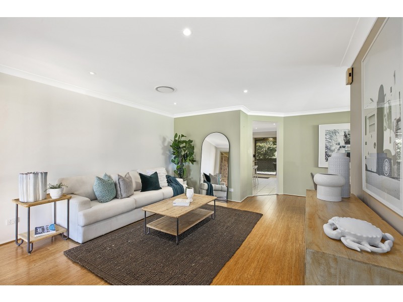 5 Pineridge Close, Lisarow NSW 2250