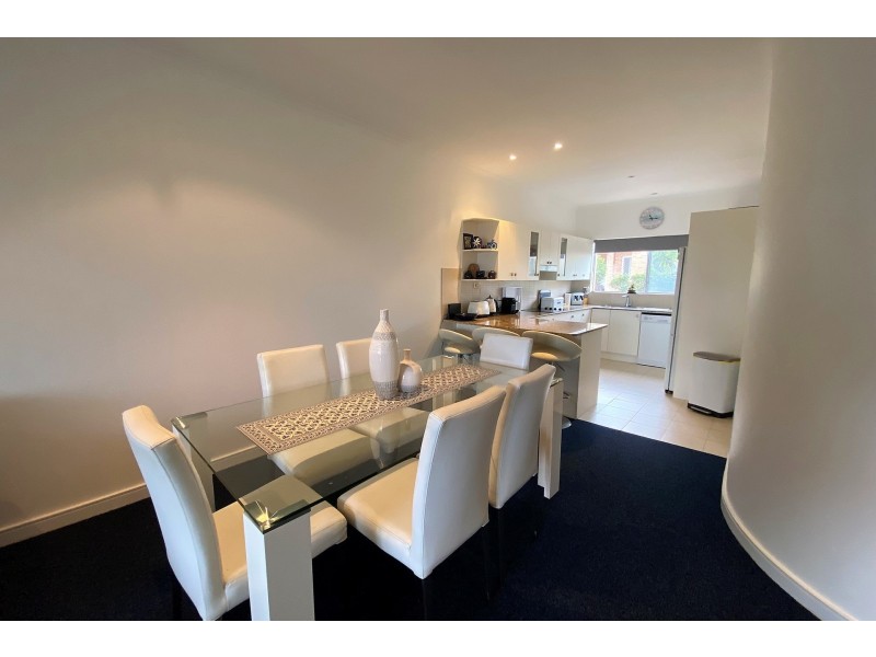 2/24-26 Havenview Road, Terrigal NSW 2260