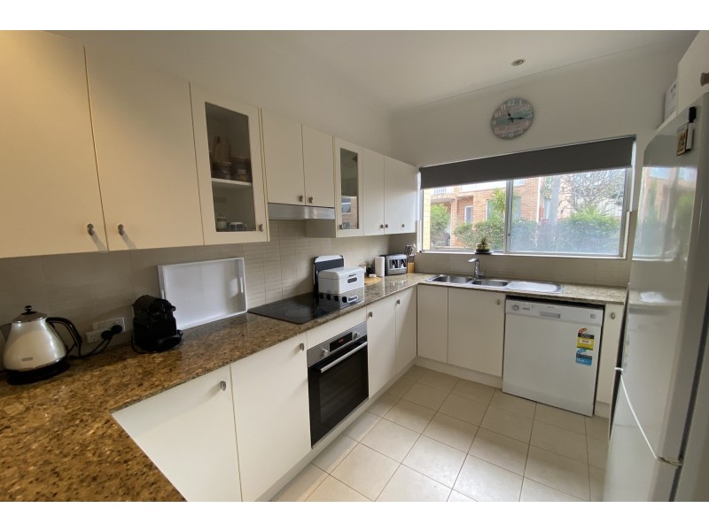 2/24-26 Havenview Road, Terrigal NSW 2260