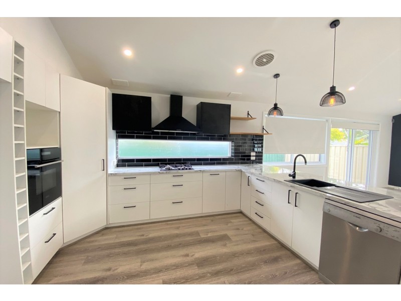 7 Carlson Avenue, Wyoming NSW 2250