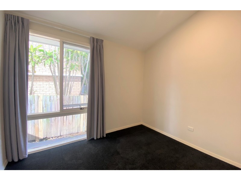 7 Carlson Avenue, Wyoming NSW 2250