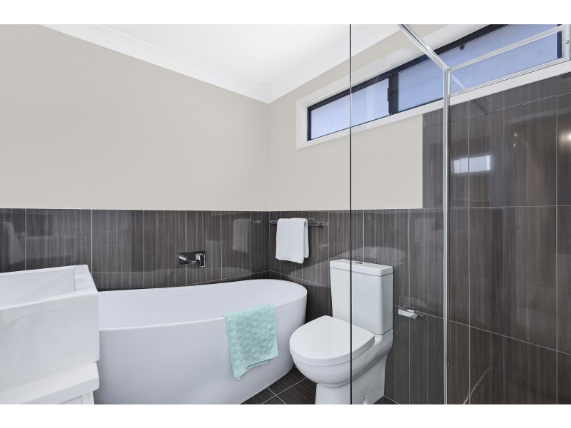 10 Charles Kay Drive, Terrigal NSW 2260