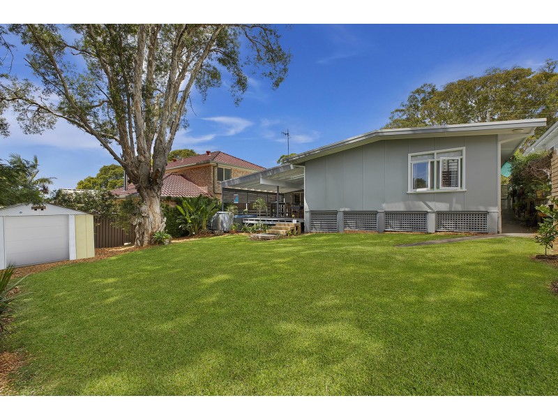 30 Dillon Road, Wamberal NSW 2260
