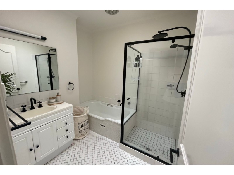 13/19 Kurrawyba Avenue, Terrigal NSW 2260