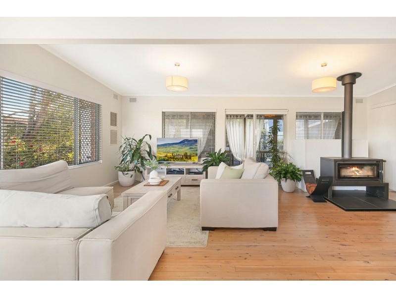 21 Seaview Avenue, Wamberal NSW 2260
