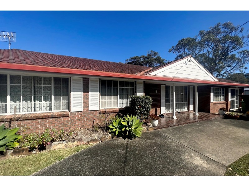 13 Crystal Street, Forresters Beach NSW 2260