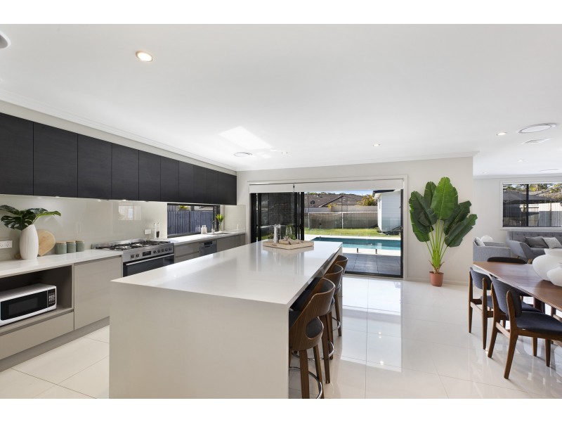 99 Mistview Circuit, Forresters Beach NSW 2260