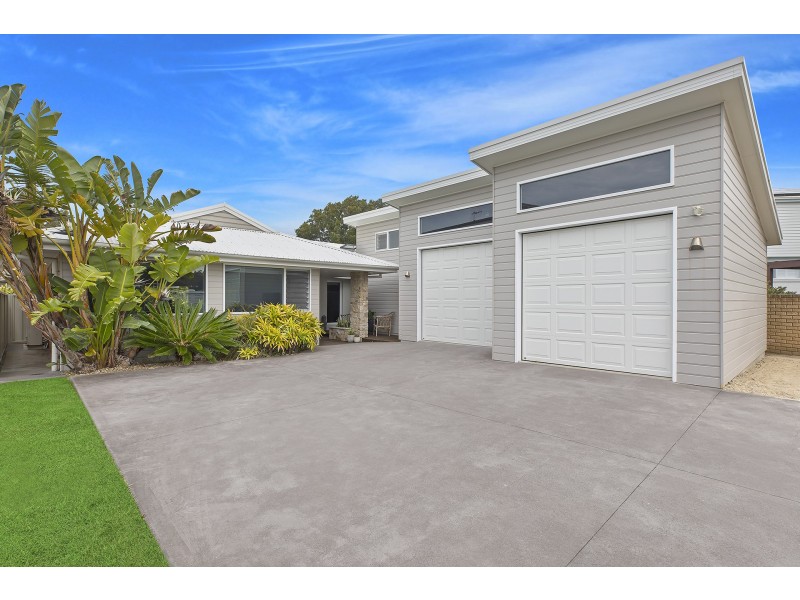 12 Minell Close, Wamberal NSW 2260