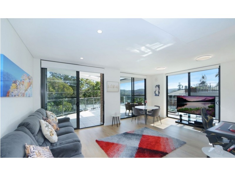 202/14 Cape Three Points Road, Avoca Beach NSW 2251