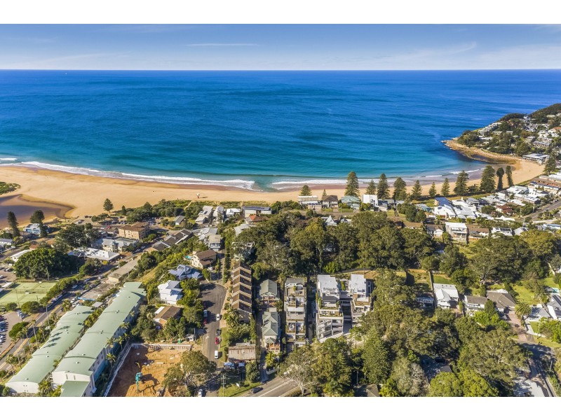 202/14 Cape Three Points Road, Avoca Beach NSW 2251