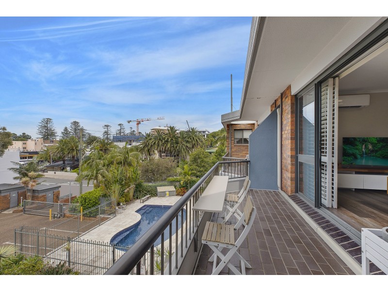 10/13 Campbell Crescent, Terrigal NSW 2260