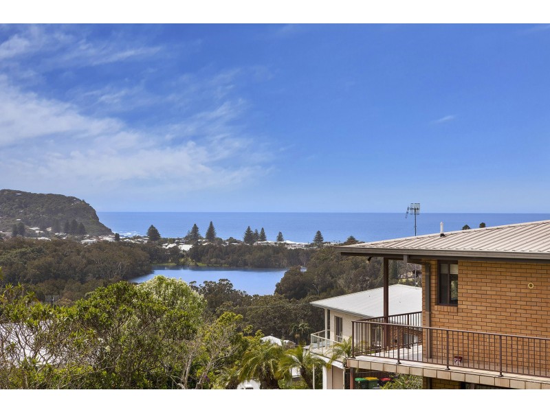 98 Hillside Road, Avoca Beach NSW 2251