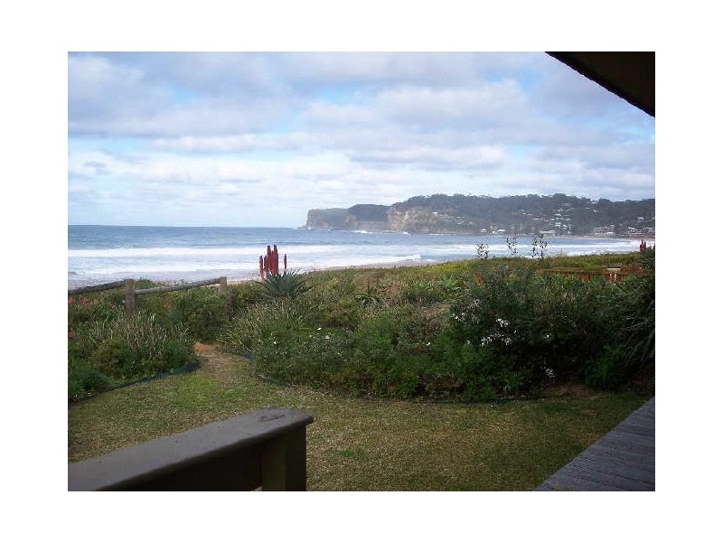 28 North Avoca Parade, North Avoca NSW 2260