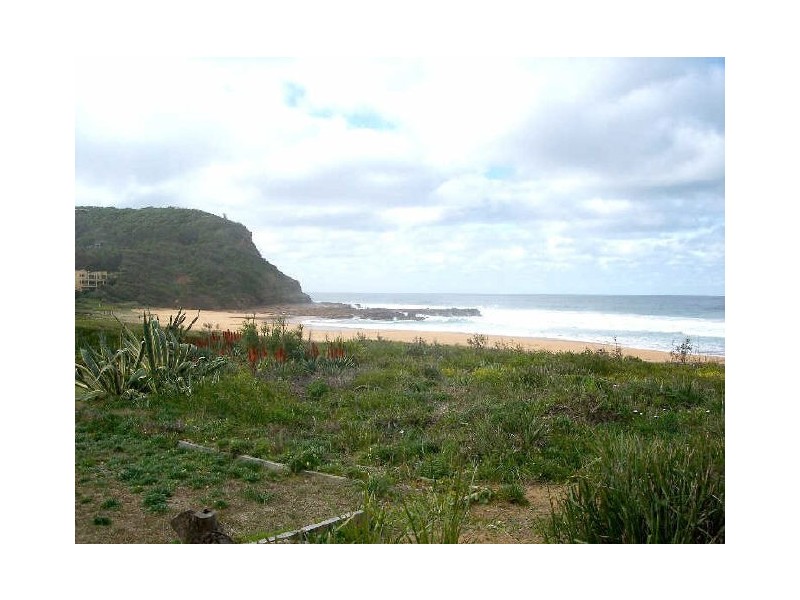 28 North Avoca Parade, North Avoca NSW 2260