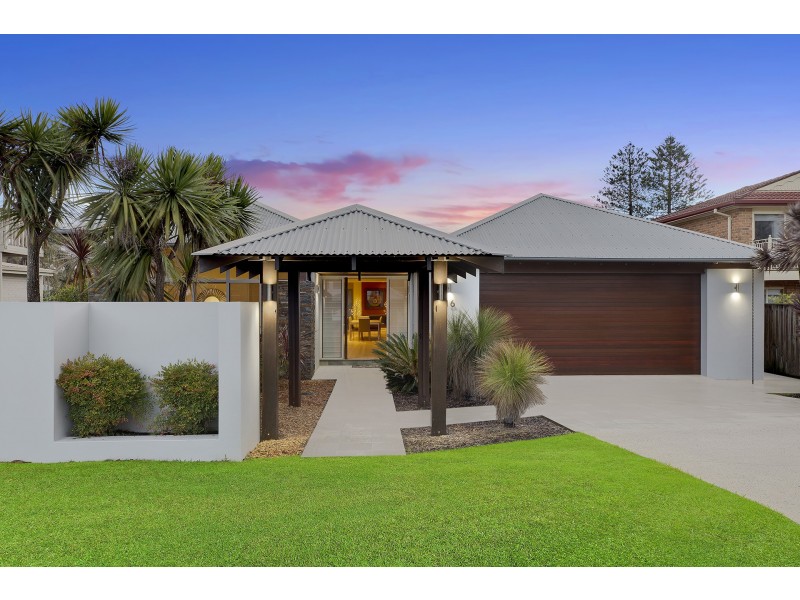 16 Pacific Street, Wamberal NSW 2260