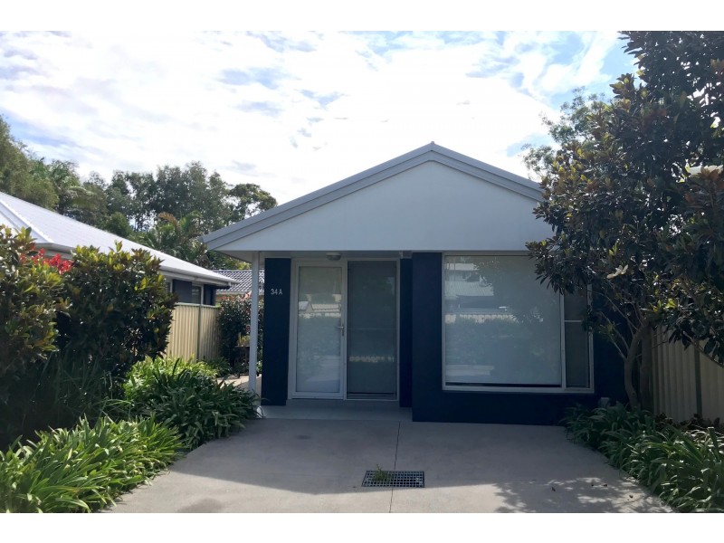 34a Narrawa Avenue, Erina NSW 2250