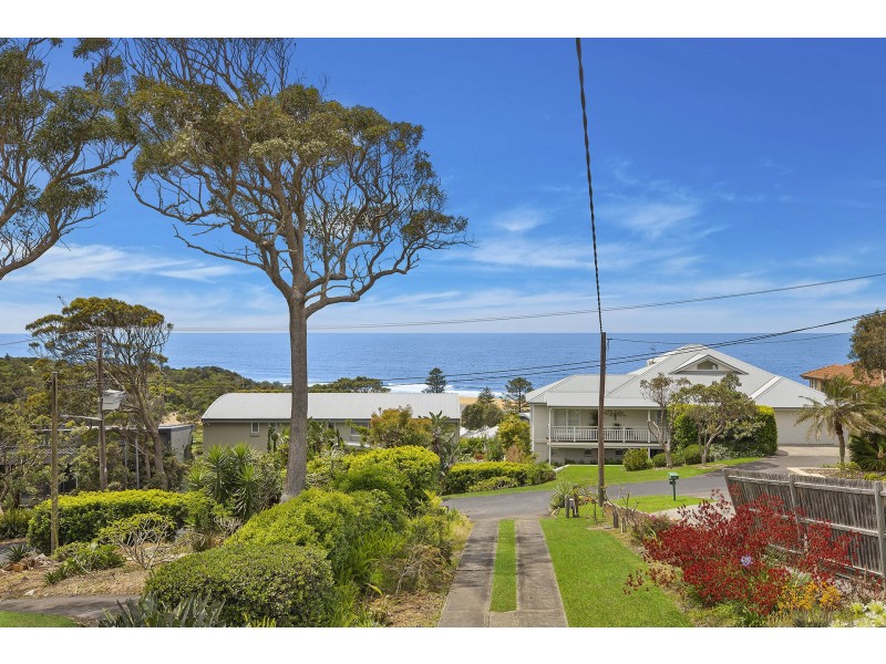 25 McGee Avenue, Wamberal NSW 2260