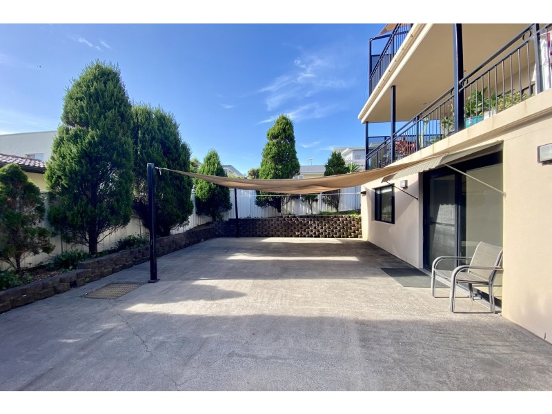 1/121 Ocean View Drive, Wamberal NSW 2260