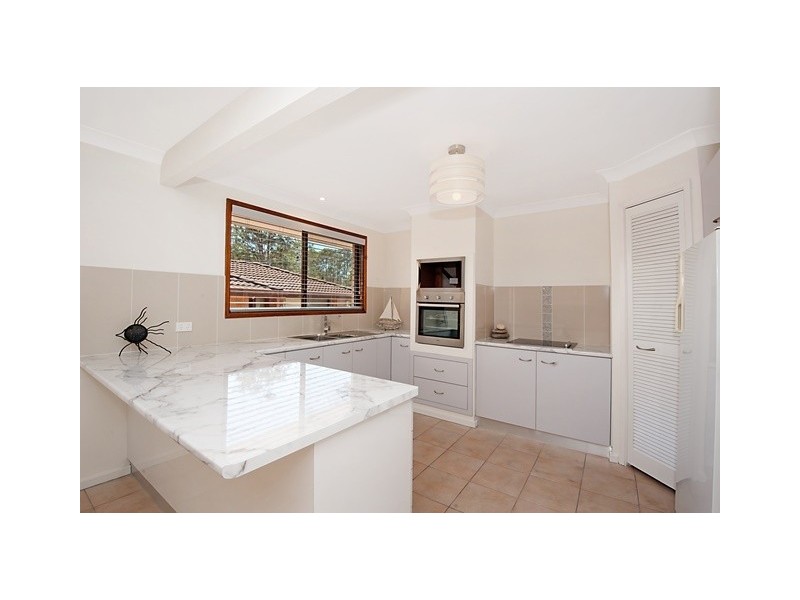 11 Kuburra Road, Erina NSW 2250