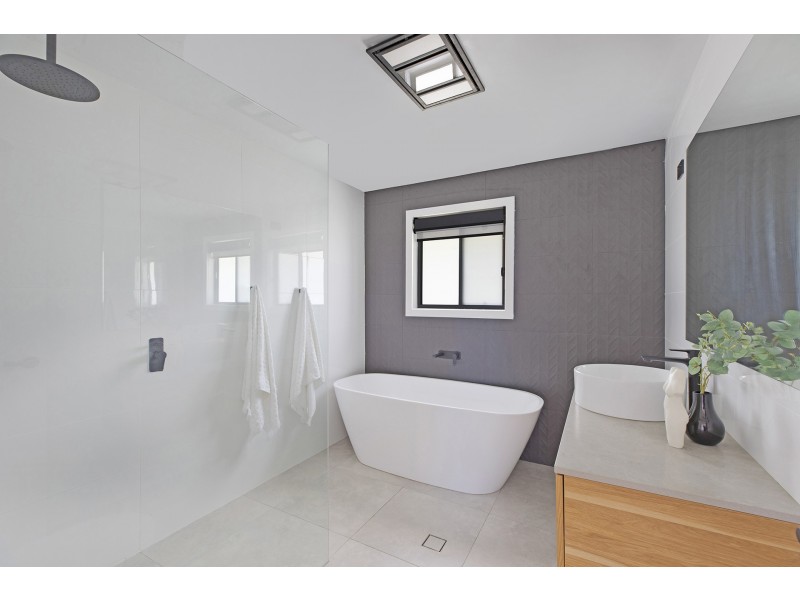 26 Aldinga Drive, Wamberal NSW 2260