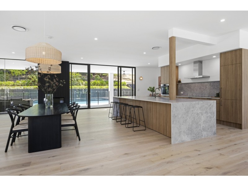 5/217 Oak Road, Matcham NSW 2250