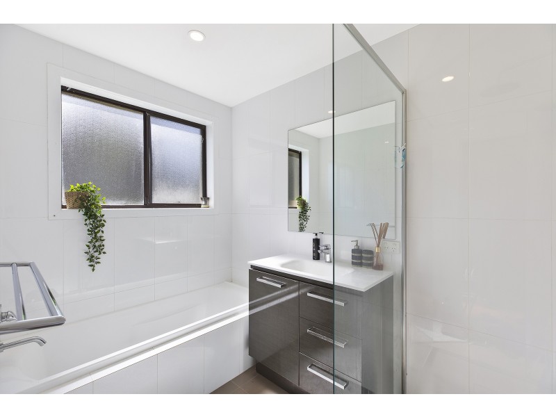 85 Old Gosford Road, Wamberal NSW 2260