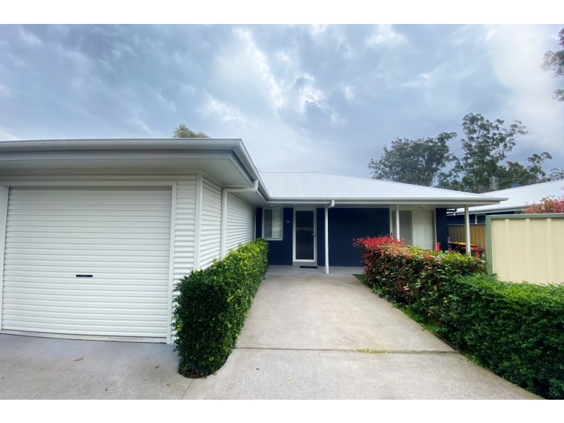 32 Narrawa Avenue, Erina NSW 2250