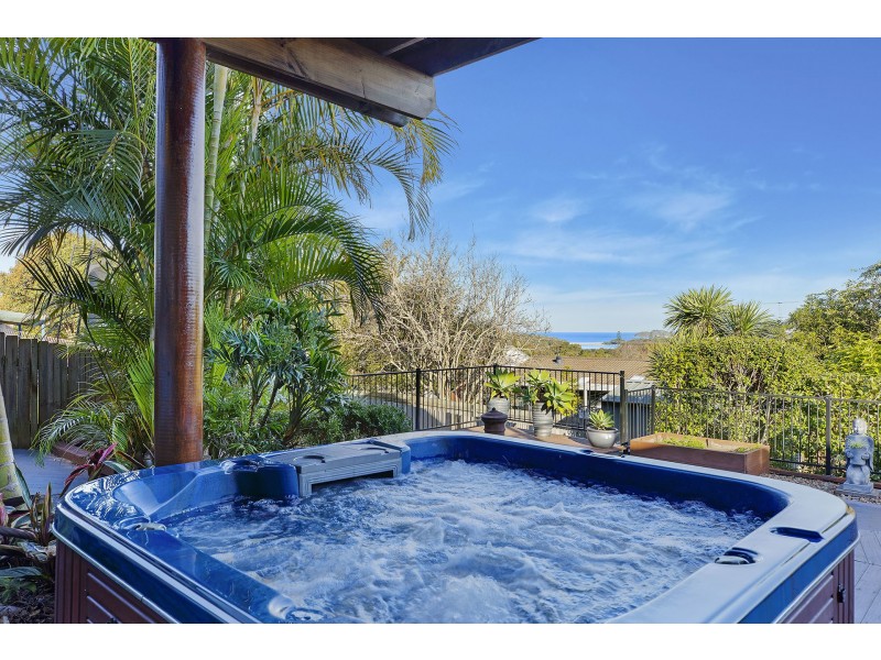 34 Coreen Drive, Wamberal NSW 2260