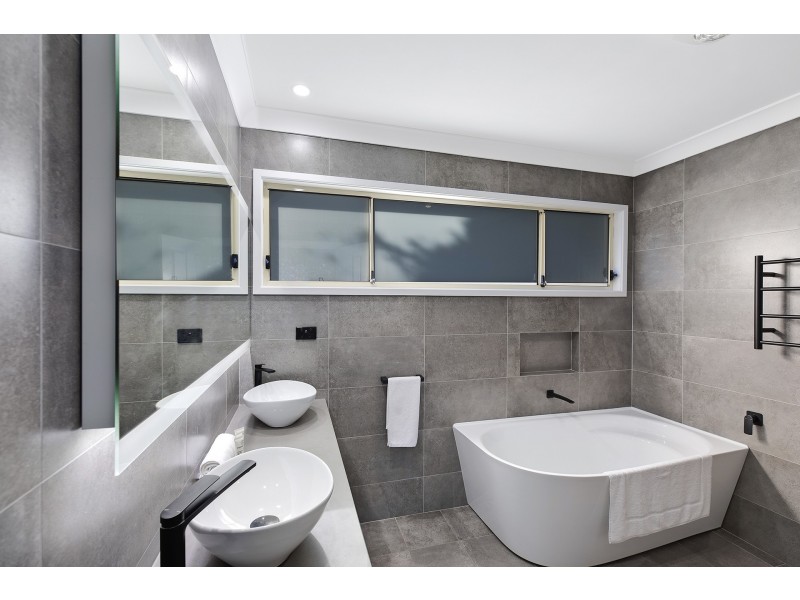 34 Coreen Drive, Wamberal NSW 2260