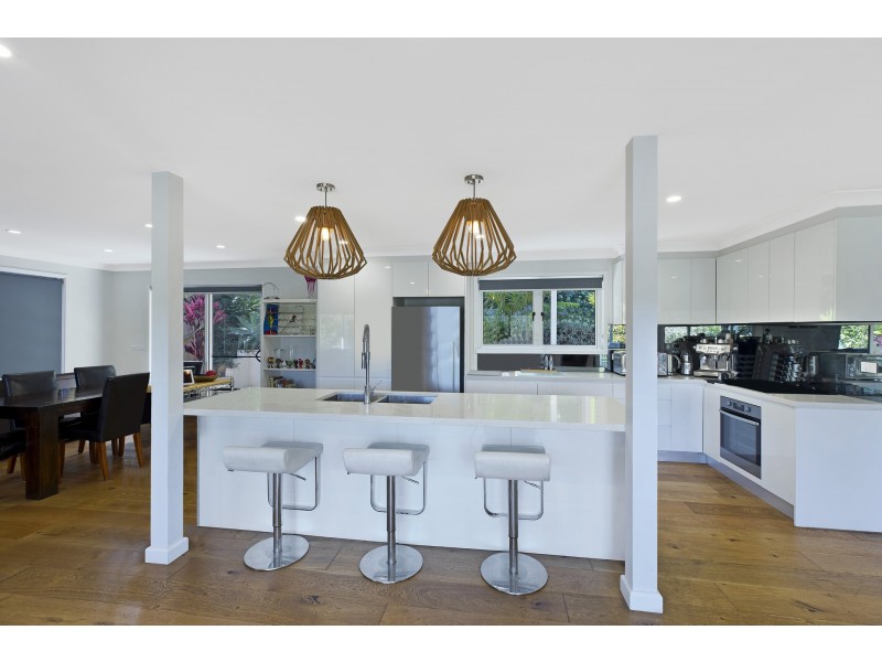 22 Edinburgh Circuit, Wamberal NSW 2260