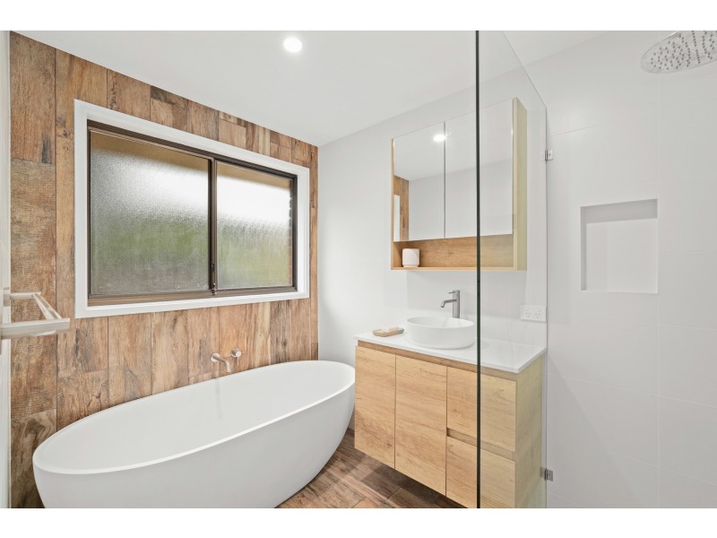 9 Brennan Avenue, Kincumber NSW 2251