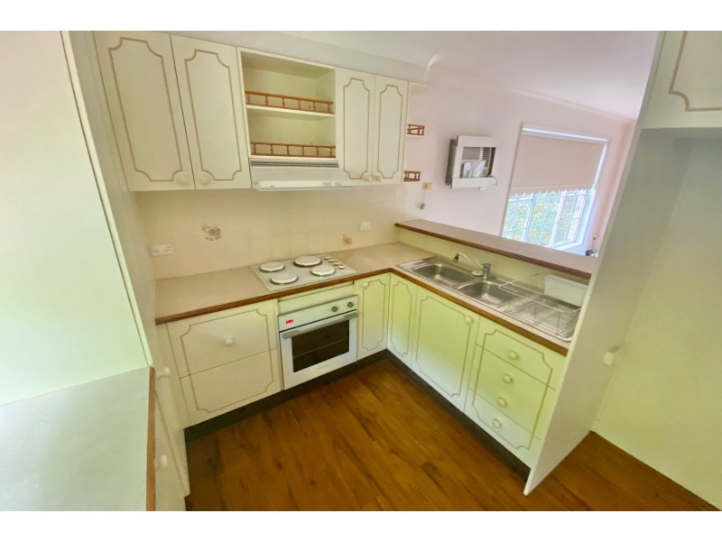 1/84 Serpentine Road, Terrigal NSW 2260