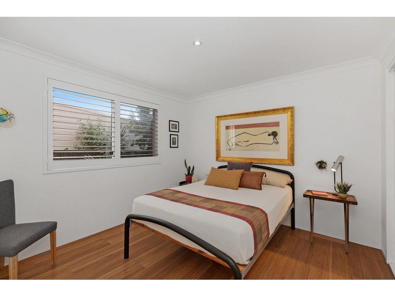 1 Henley Avenue, Terrigal NSW 2260