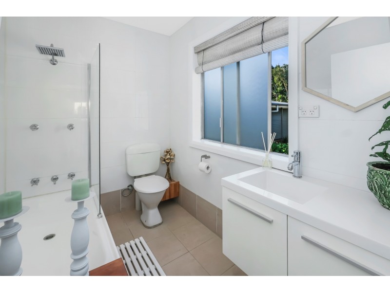 1/23 Bundara Avenue, Wamberal NSW 2260