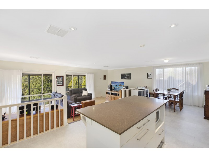 8 Lilac Close, Springfield NSW 2250