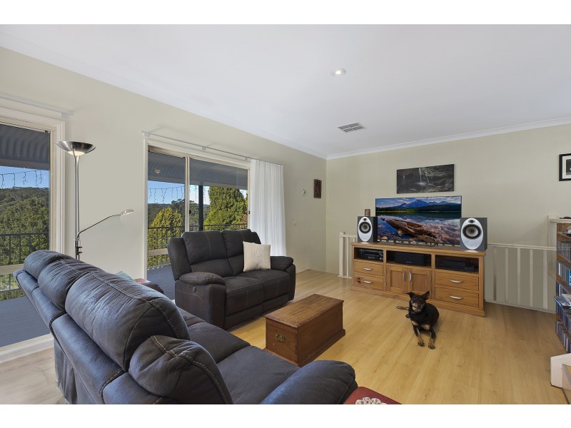 8 Lilac Close, Springfield NSW 2250