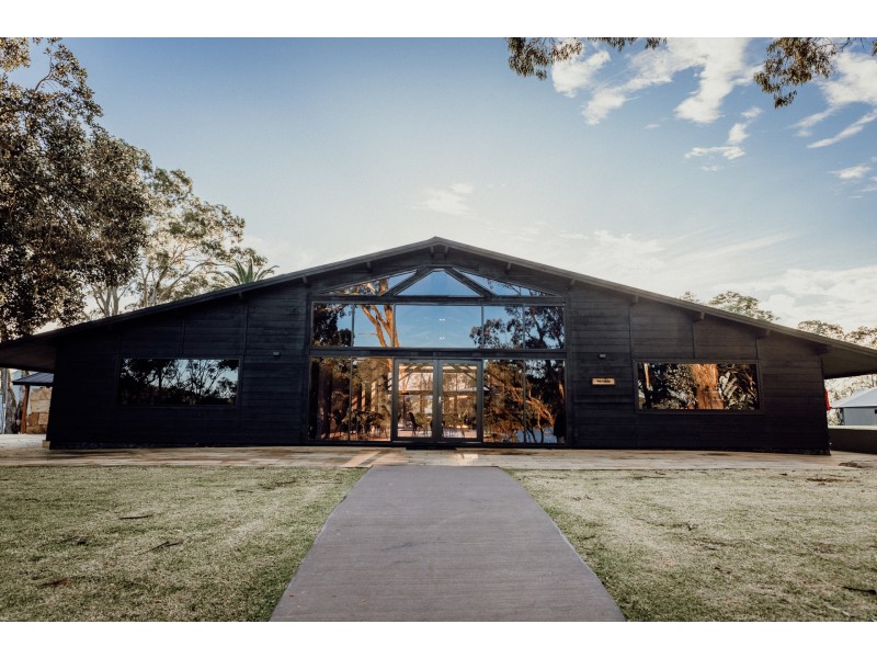 4 Fishermans Point, Berowra Waters NSW 2082
