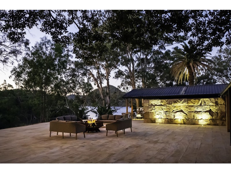 4 Fishermans Point, Berowra Waters NSW 2082