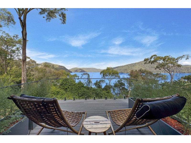 4 Fishermans Point, Berowra Waters NSW 2082